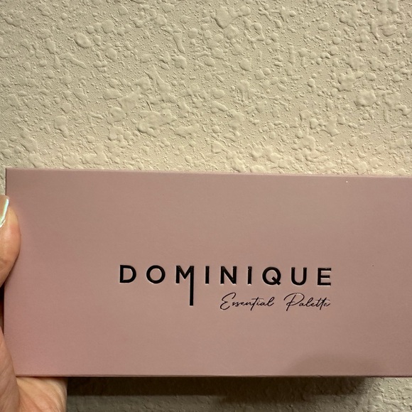 BNIB-Dominique Essentials Essentials Eye shadow Palette - Picture 10 of 12